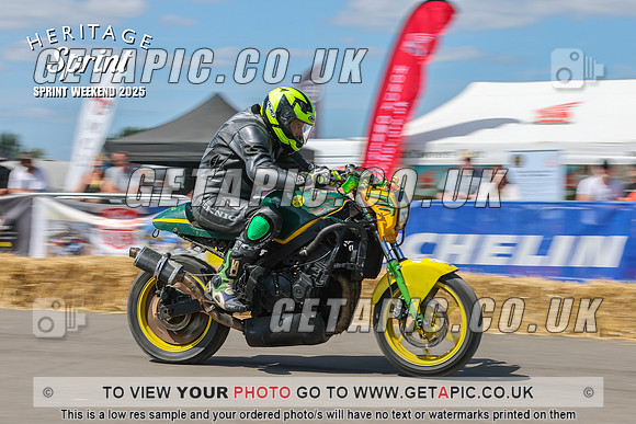 GP2508-5240_LOGO_ON_PHOTO