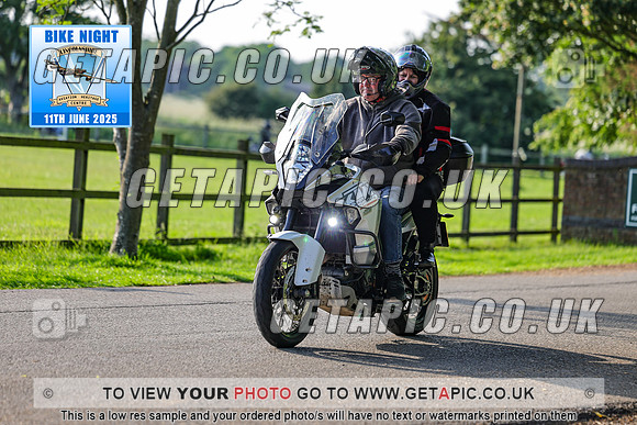 PR2506-06140_LOGO_ON_PHOTO