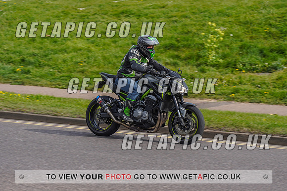 RS2204_3941
