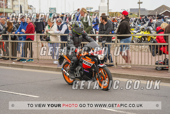 RS2205_13289