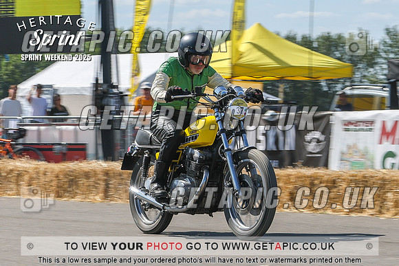 GP2508-6016-C_LOGO_ON_PHOTO