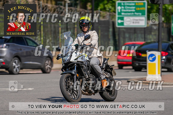 MW2405-4620-C_LOGO_ON_PHOTO