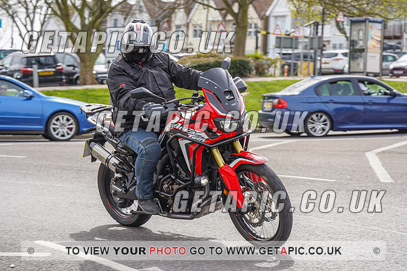 RS2204_10031