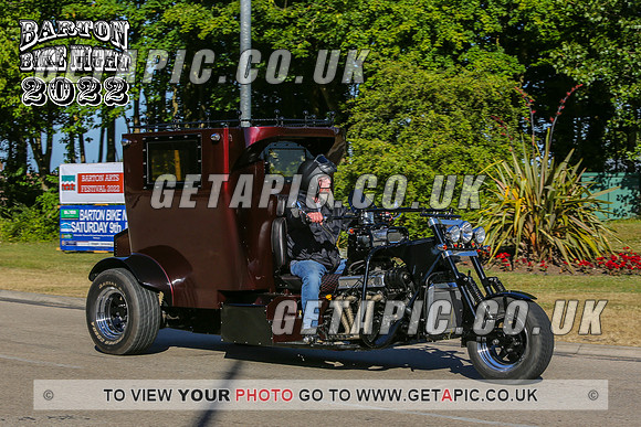 SB2207-12810_WITH_LOGO_ON_PHOTO