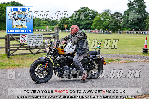 PR2408-12706_LOGO_ON_PHOTO