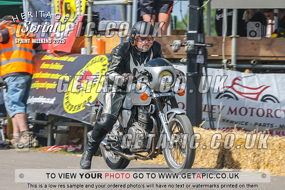GP2508-3859-C_LOGO_ON_PHOTO