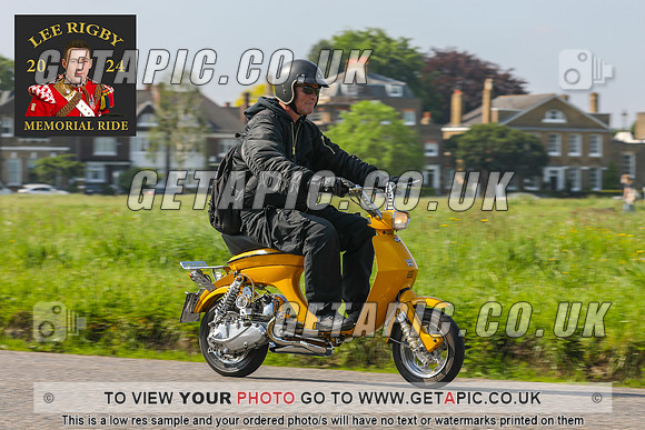 GP2405-3181-C_LOGO_ON_PHOTO