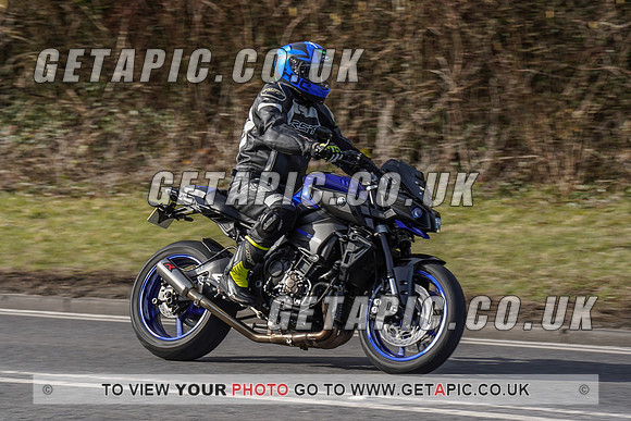 RS2202_2529