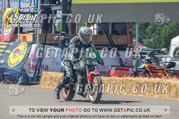 GP2508-4764_LOGO_ON_PHOTO