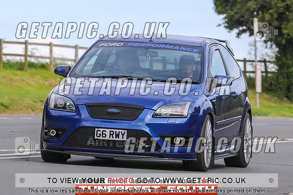 GP2406-13281-C_LOGO_ON_PHOTO