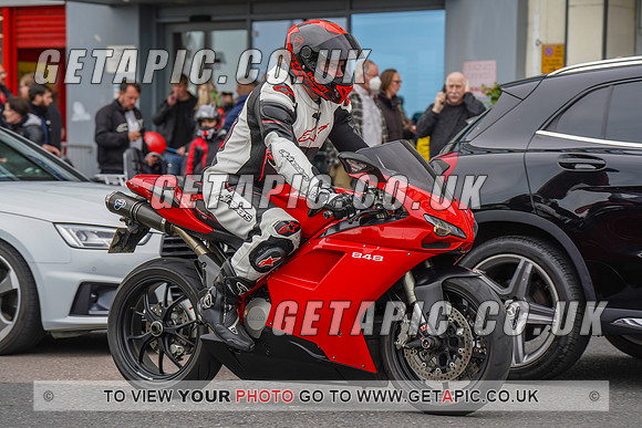 RS2205_8260
