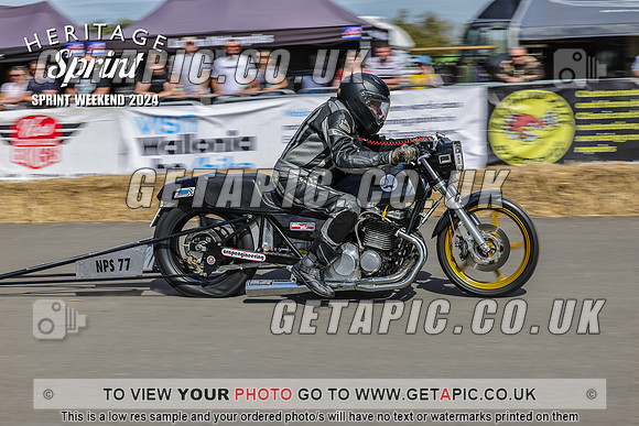 PR2408-00550-C_LOGO_ON_PHOTO