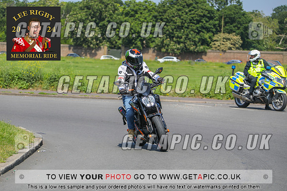 GP2405-4564_LOGO_ON_PHOTO