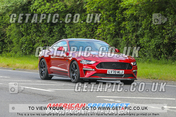 GP2406-3203_LOGO_ON_PHOTO