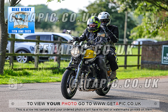 PR2506-07128_LOGO_ON_PHOTO