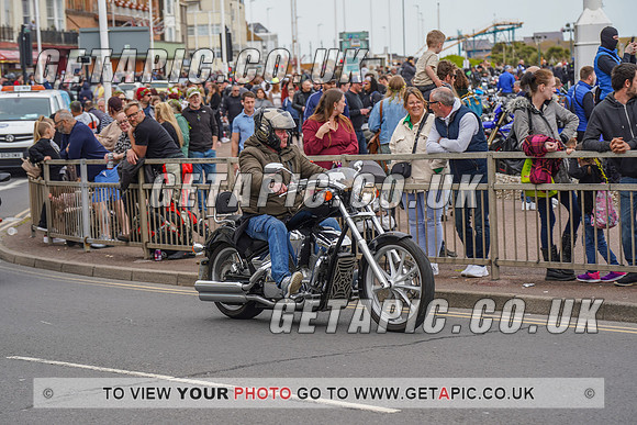 RS2205_13819