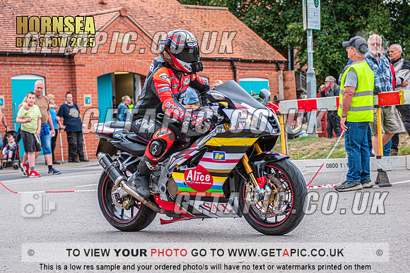 TW2508-3561_LOGO_ON_PHOTO