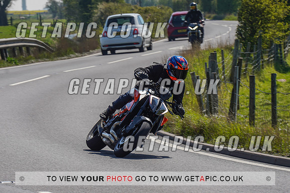 RS2204_2502