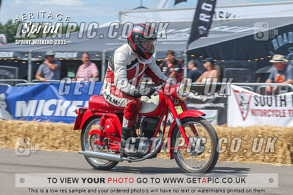 GP2508-4805-C_LOGO_ON_PHOTO