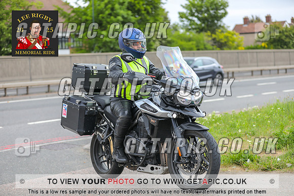 GP2505-012_LOGO_ON_PHOTO