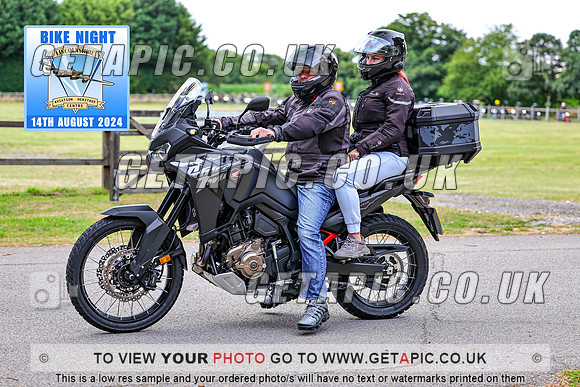 PR2408-12695_LOGO_ON_PHOTO