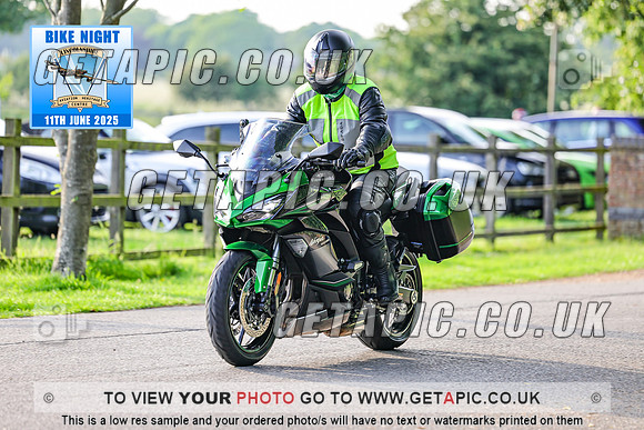 PR2506-07926_LOGO_ON_PHOTO