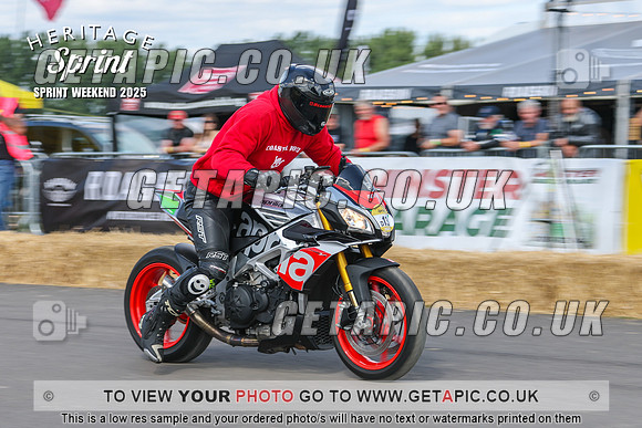 GP2508-3700_LOGO_ON_PHOTO
