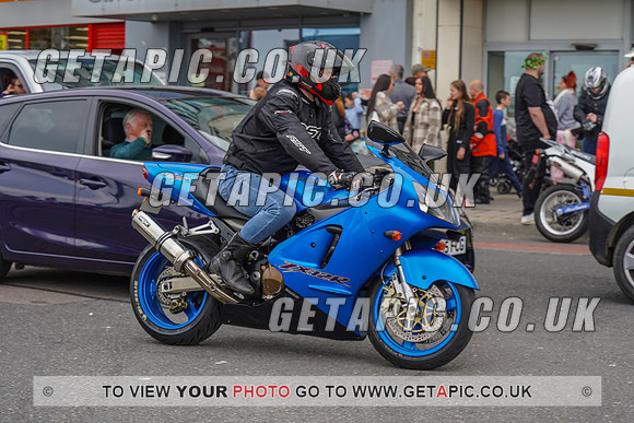 RS2205_10889