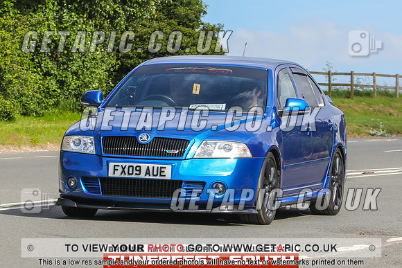 GP2406-12475-C_LOGO_ON_PHOTO