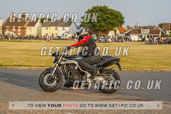RS2207_9130