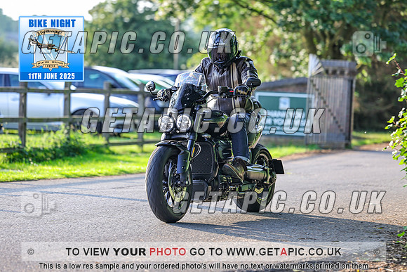 PR2506-08812_LOGO_ON_PHOTO