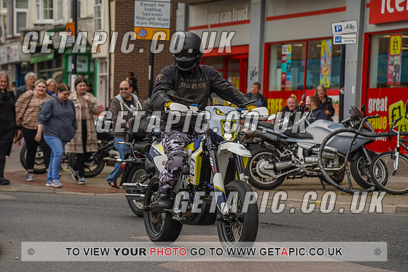 RS2205_2617