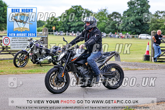 PR2408-13429_LOGO_ON_PHOTO