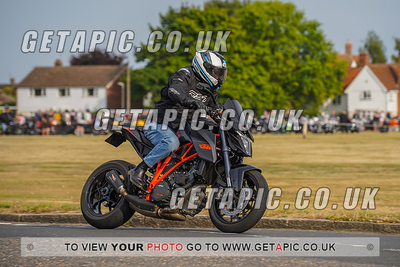 RS2207_6829