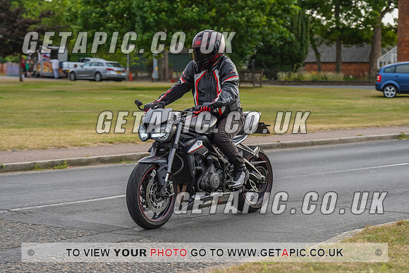 RS2207_8453
