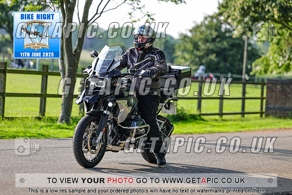PR2506-06137_LOGO_ON_PHOTO
