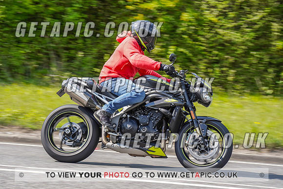 RS2204_12518