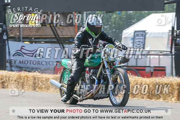 GP2508-6530-C_LOGO_ON_PHOTO