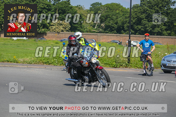 GP2405-4567_LOGO_ON_PHOTO