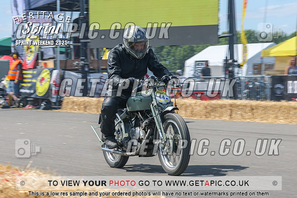 GP2508-4802_LOGO_ON_PHOTO