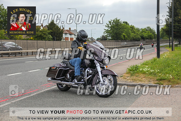 GP2505-031_LOGO_ON_PHOTO