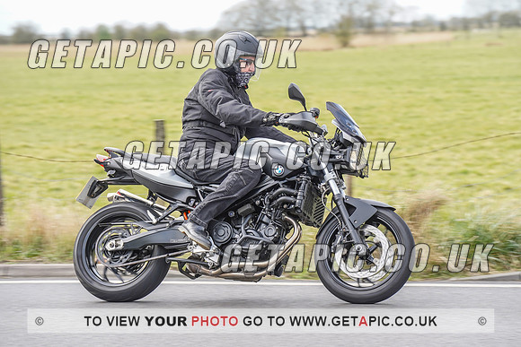 RS2203_6738