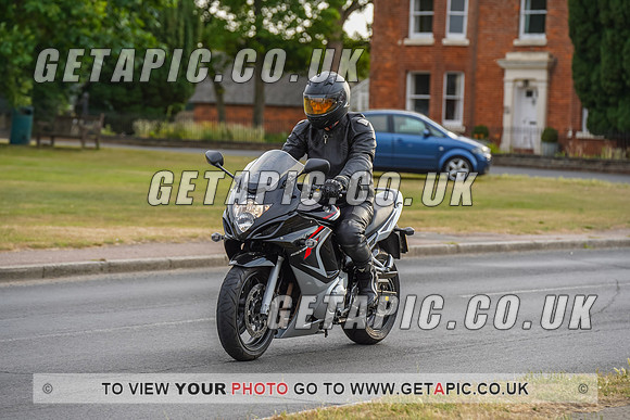 RS2207_8471