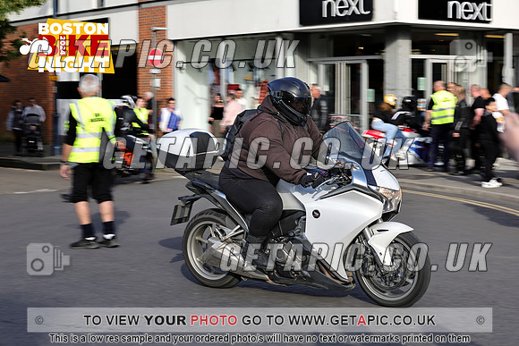 PR2407-12335_LOGO_ON_PHOTO