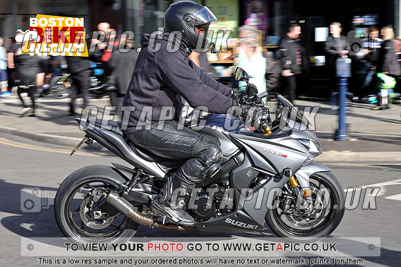 PR2407-12327_LOGO_ON_PHOTO