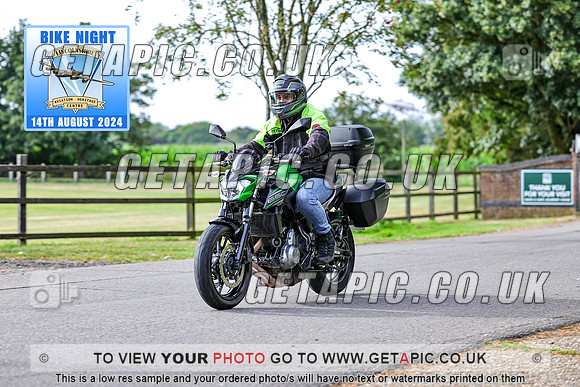 PR2408-06583_LOGO_ON_PHOTO