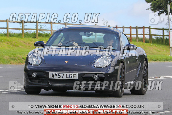 GP2406-11993-C_LOGO_ON_PHOTO