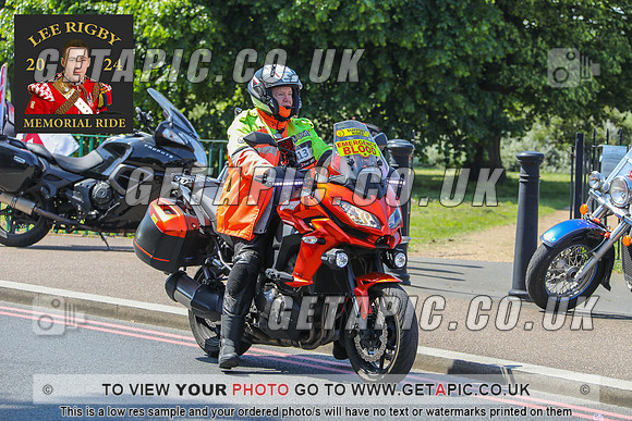 GP2405-5250_LOGO_ON_PHOTO