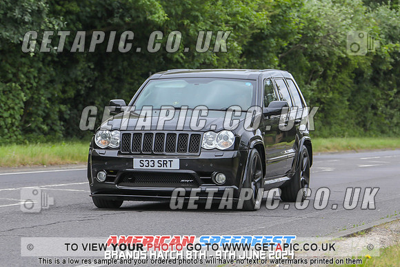 GP2406-6920_LOGO_ON_PHOTO