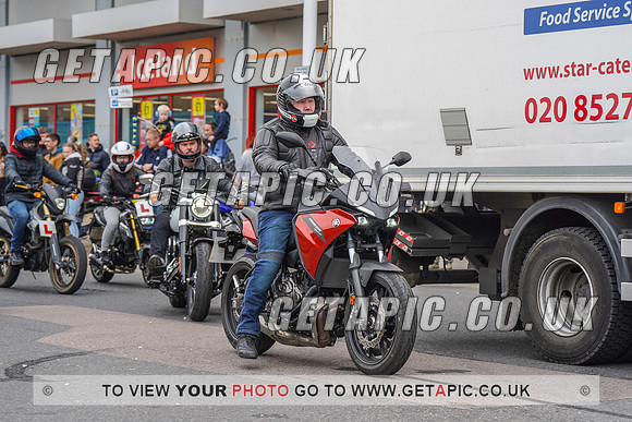 RS2205_10896